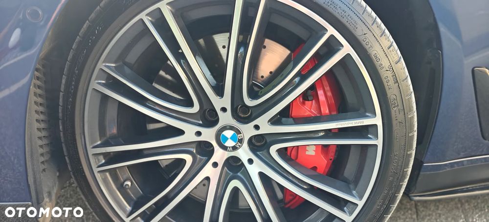 BMW Seria 5 540i - 6