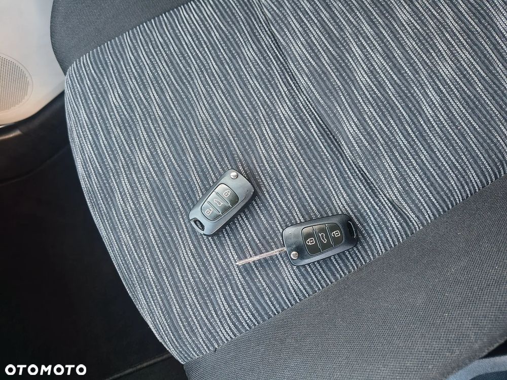 Kia Ceed 1.4 CVVT EX - 32