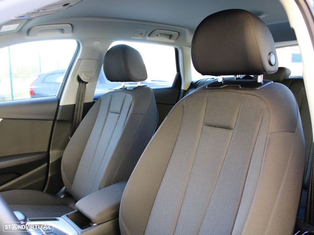 Audi A4 Avant - 25