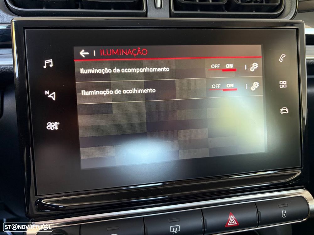 Citroën C3 1.2 PureTech Shine - 40