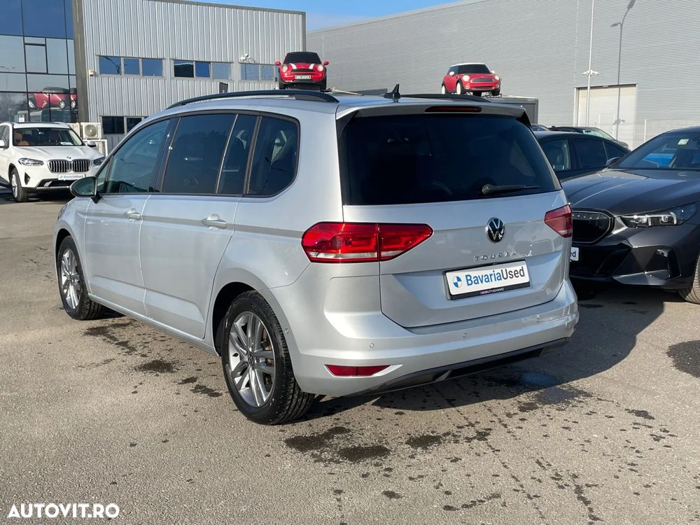 Volkswagen Touran 1.5 TSI DSG Highline - 4