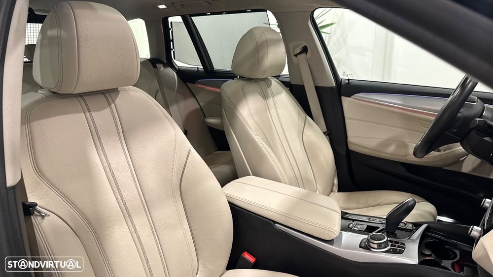 BMW 520 e Touring Aut. Luxury Line - 30