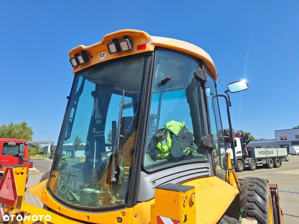 JCB 3 Cx Super 4X4 - 32