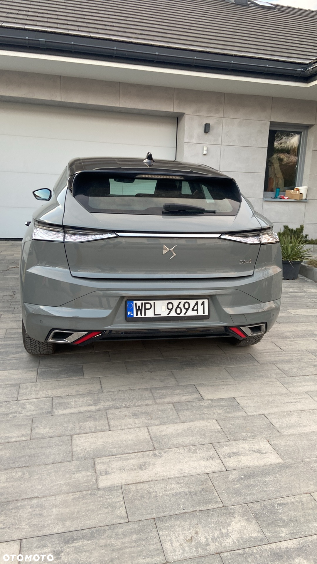 DS Automobiles DS 4 - 7