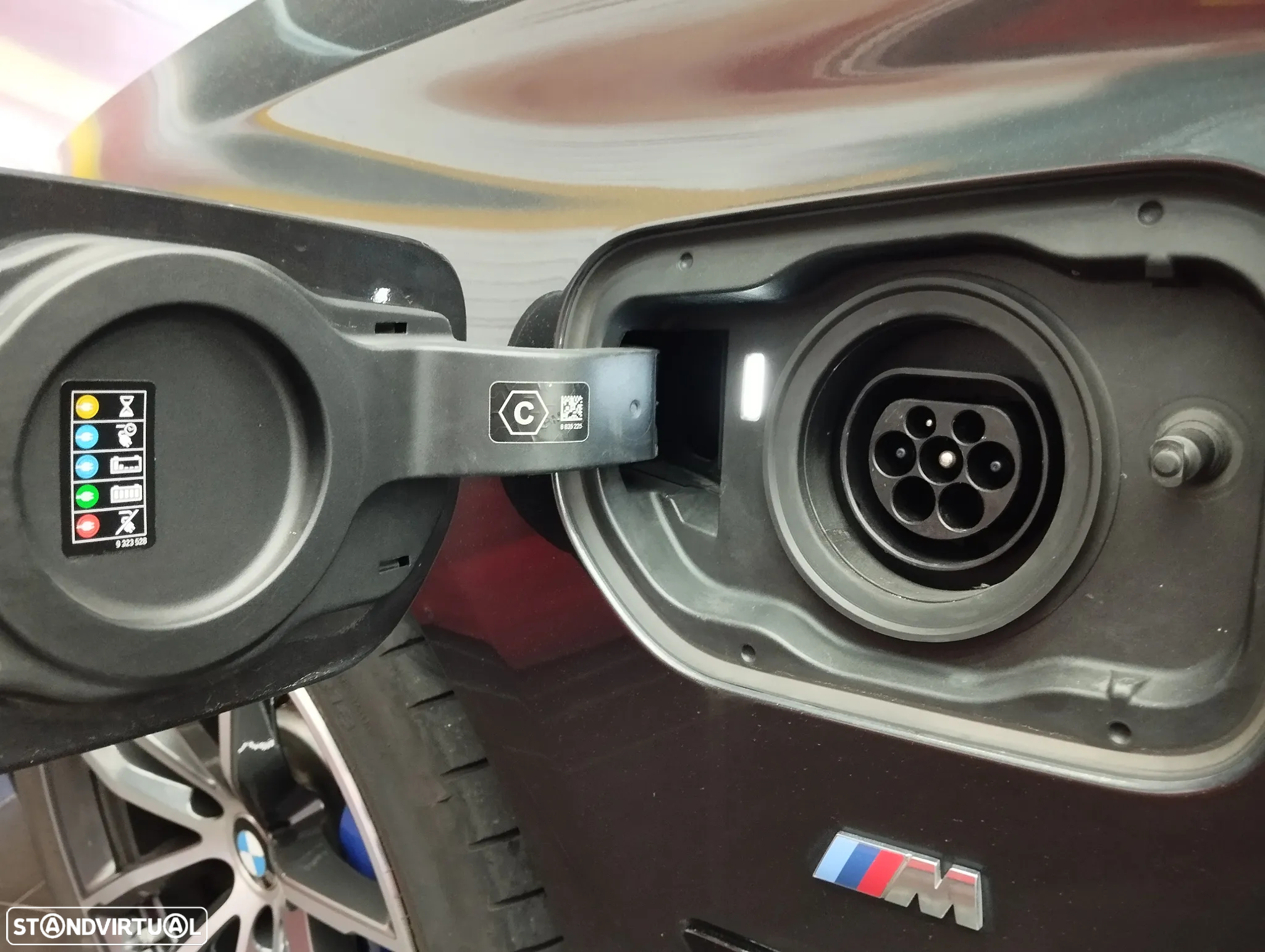 BMW 520 e Pack M - 20