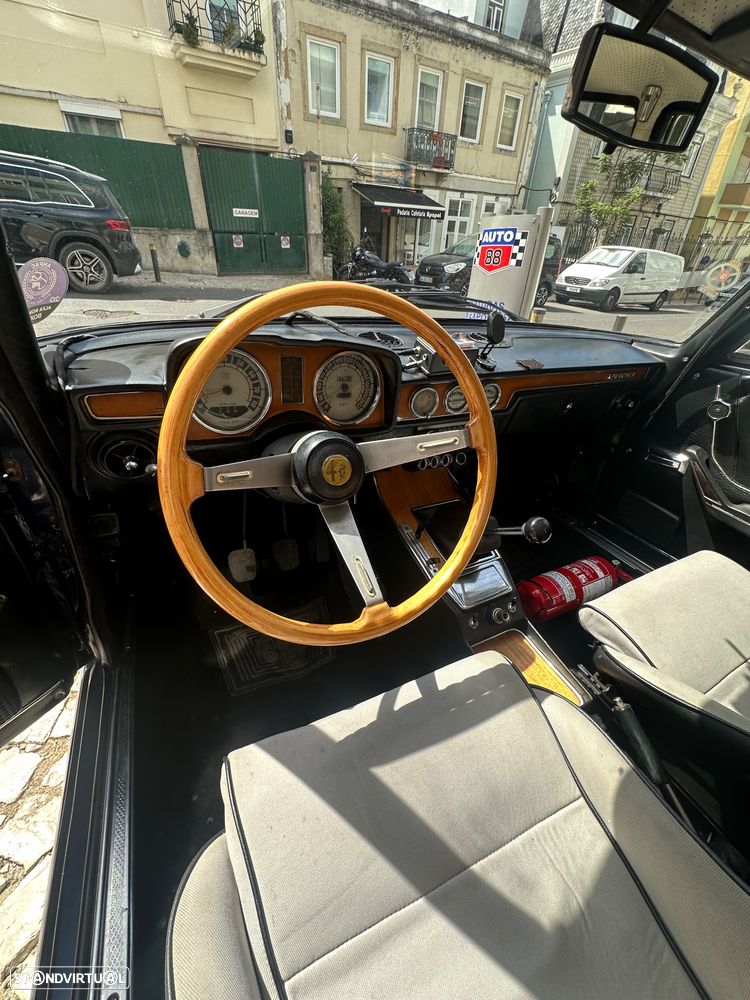 Alfa Romeo 2000 - 16