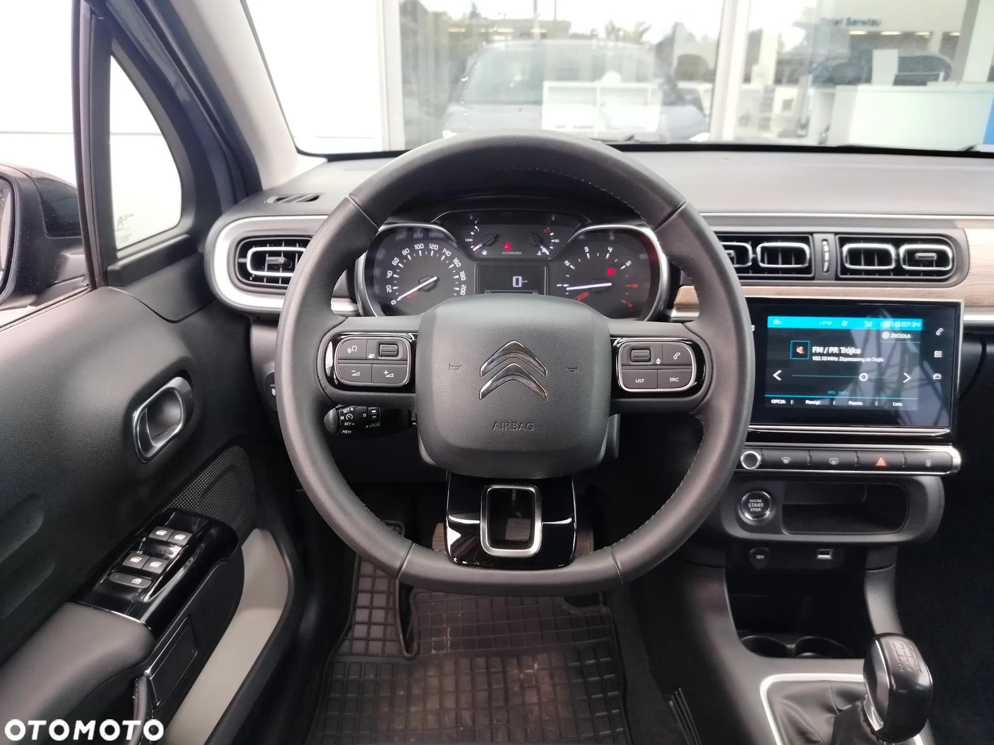Citroën C3 1.2 PureTech Shine - 9