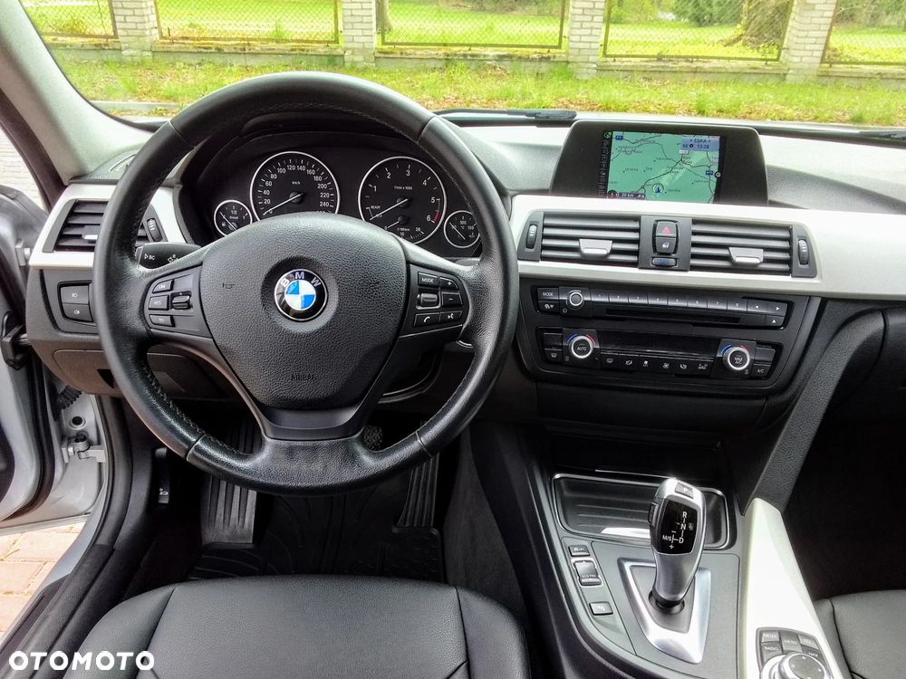 BMW Seria 3 - 15