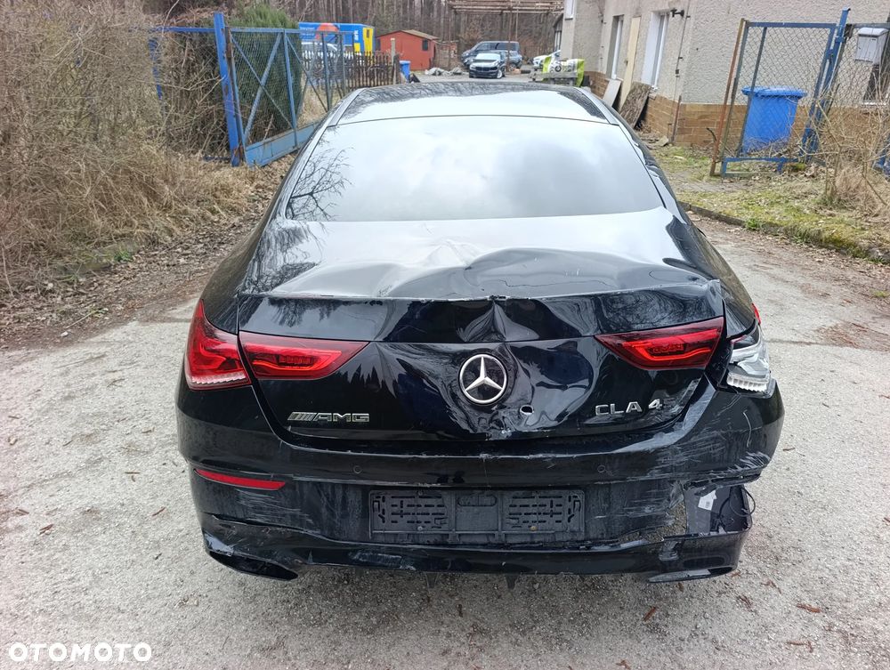 Mercedes-Benz CLA AMG 45 4Matic+ B AMG Speedsh 8G-DCT - 8