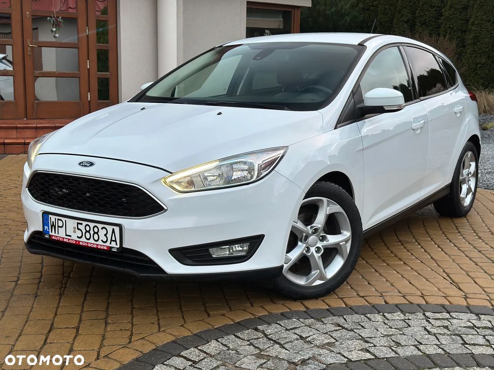 Ford Focus 1.5 EcoBlue STart-Stopp-System TITANIUM - 2