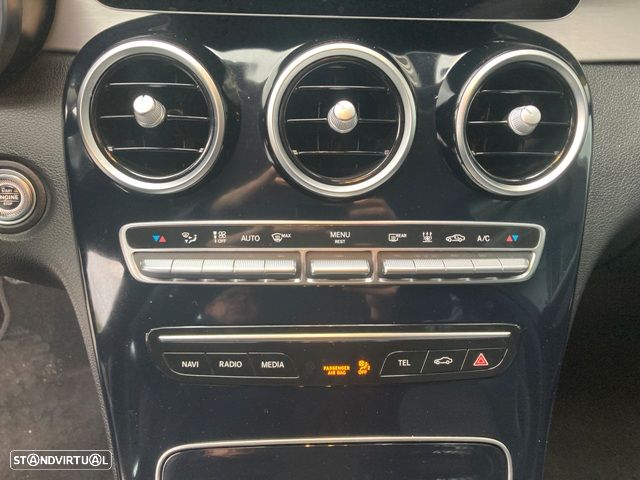 Mercedes-Benz C 300 de Avantgarde - 28