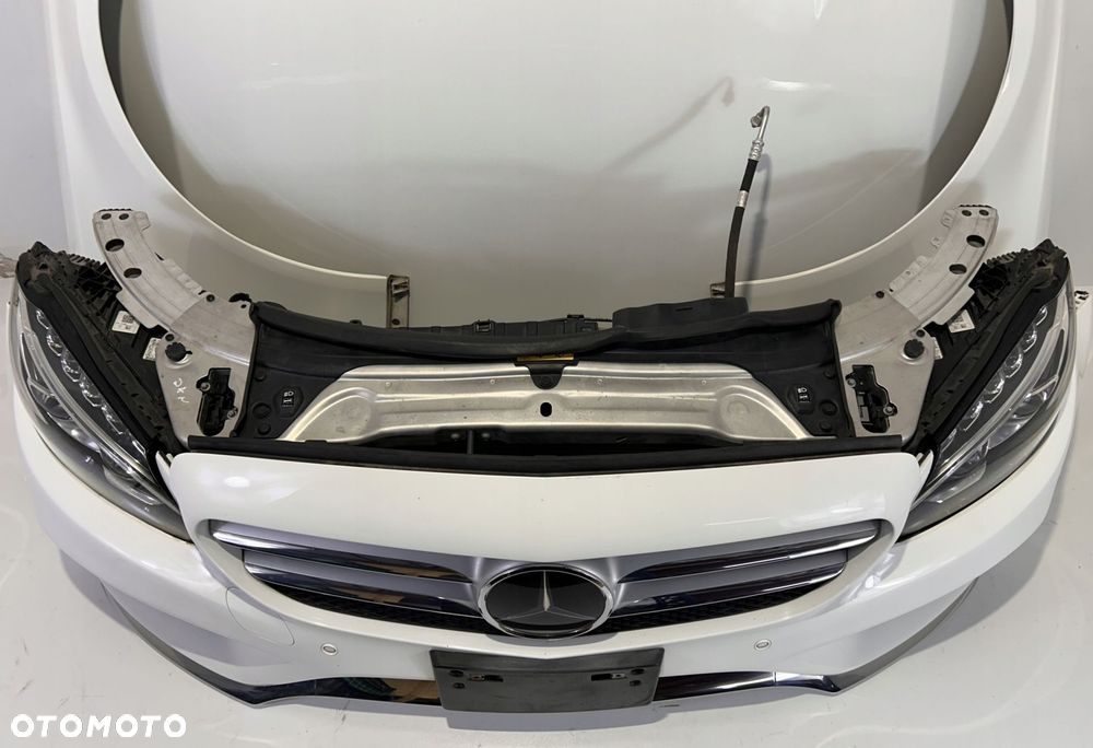 MERCEDES W205 AMG PRZÓD BŁOTNIKI PAS LAMPY MASKA 149 - 6