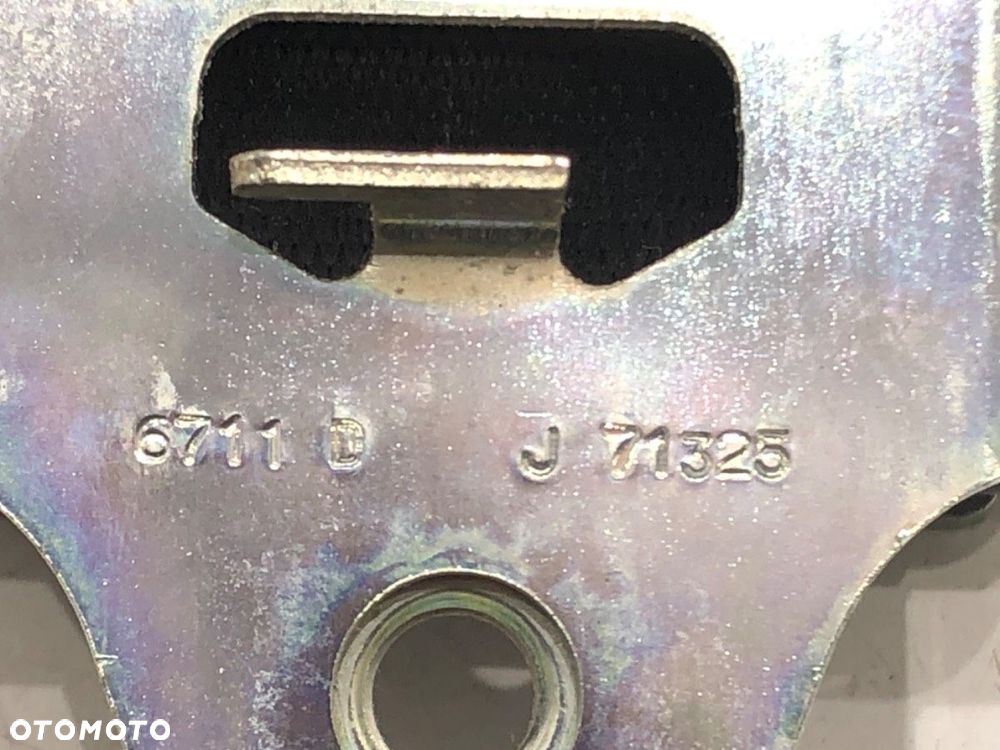 PAS BEZPIECZEŃSTWA PRAWY PRZÓD - 73.00 PLN - BMW 5 Touring (E61) 2004 - 2010 525 d 145 kW [197 KM] - 4