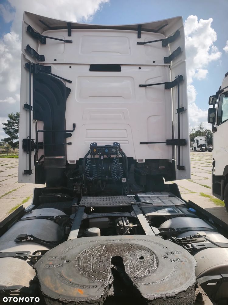 Renault Gama T 480 - 12