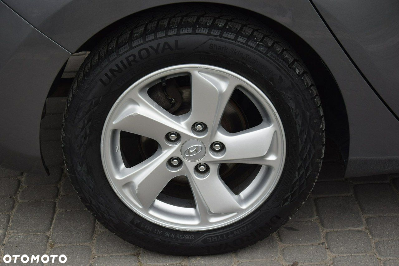 Hyundai i30 blue 1.6 CRDi YES Gold - 10