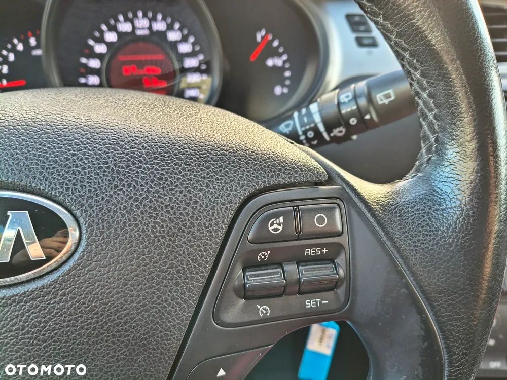 Kia Ceed Cee'd 1.6 CRDi S - 30