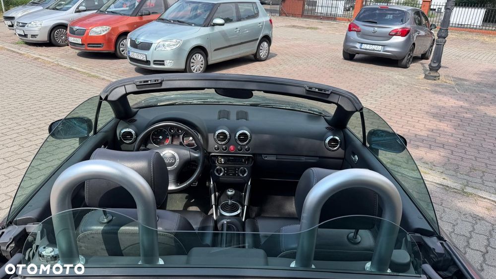 Audi TT Roadster - 7