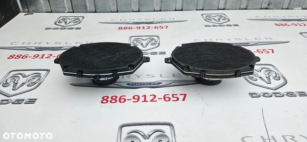 Chrysler Pacifica 2016- Głośnik klapy bagażnika prawy lewy 68272198AB 68272199AB - 2