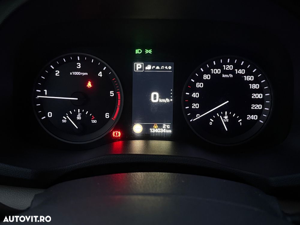 Hyundai Tucson 2.0 CRDI 4WD 6AT Luxury Pack+ - 6