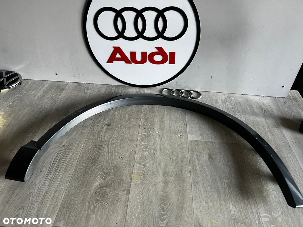 AUDI Q3 LISTWA BŁOTNIKA NAKŁADKA s-line PRAWA LEWA 8U853817B 8U853718B 8U0853818 8U0853817A LZ7S LX7R - 9