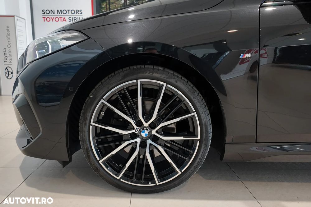 BMW Seria 2 218i Aut. M Sport - 41
