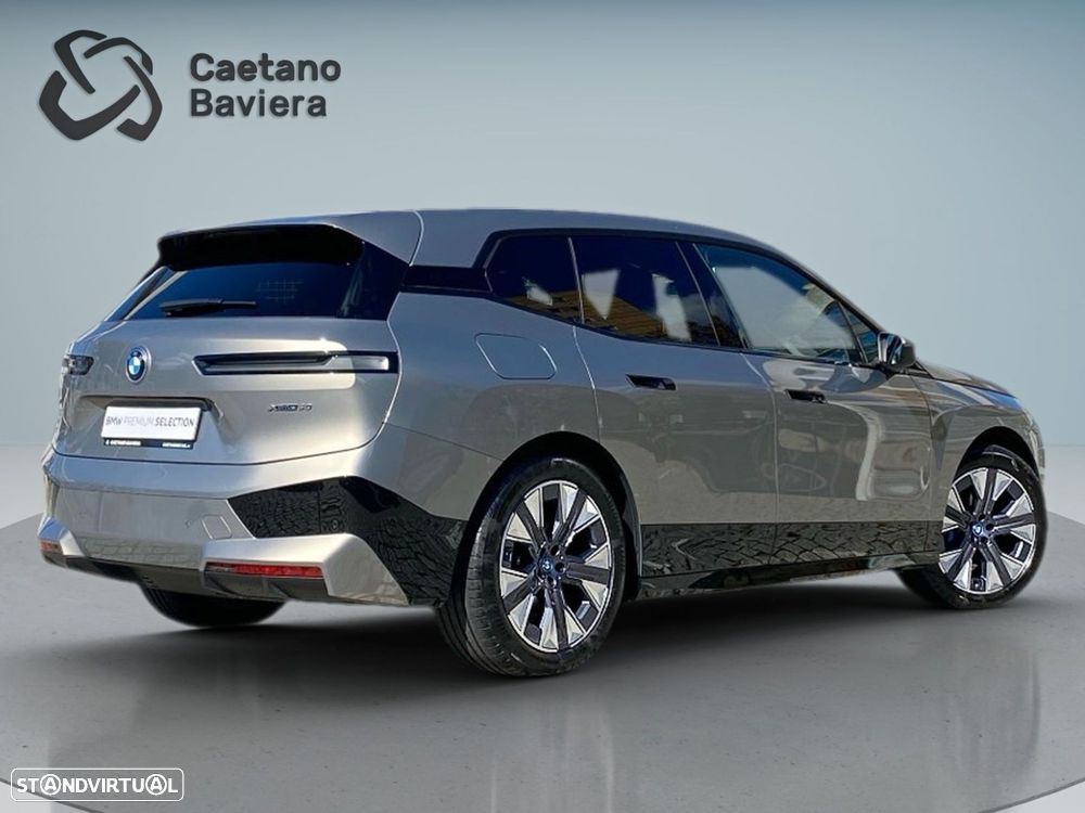 BMW iX xDrive 50 Pack Desportivo - 3