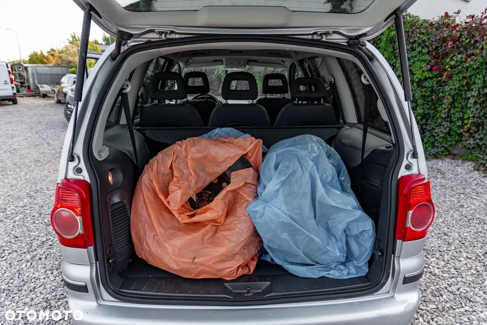 Volkswagen Sharan 1.8 5V Turbo Freestyle - 35