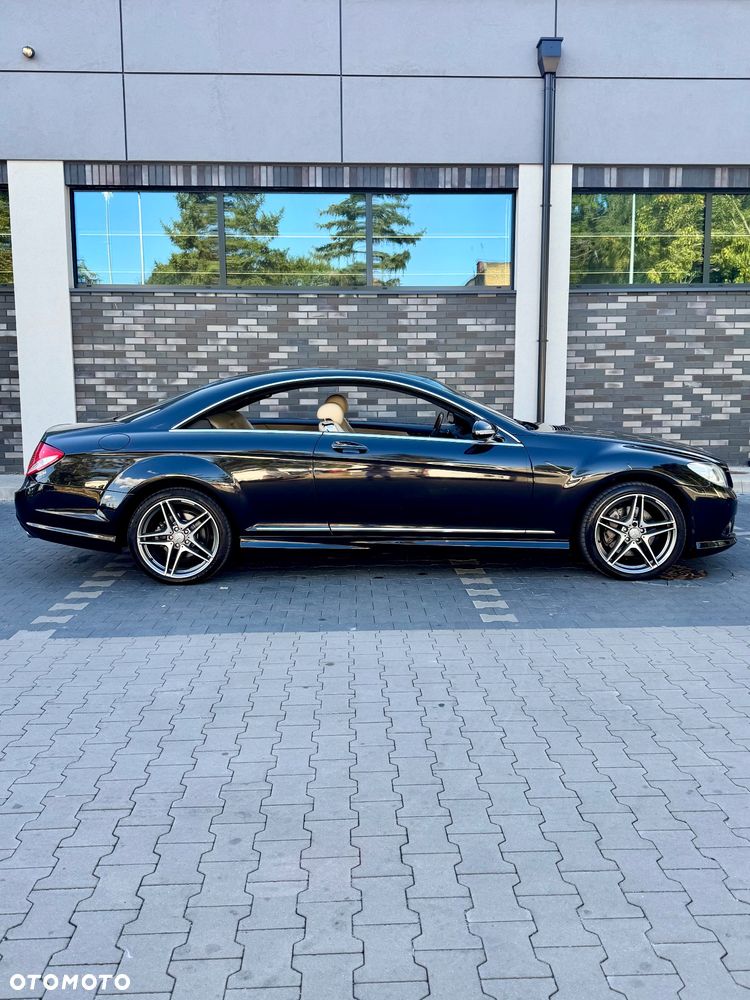 Mercedes-Benz CL 500 - 8