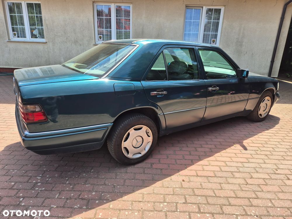 Mercedes-Benz Klasa E - 6