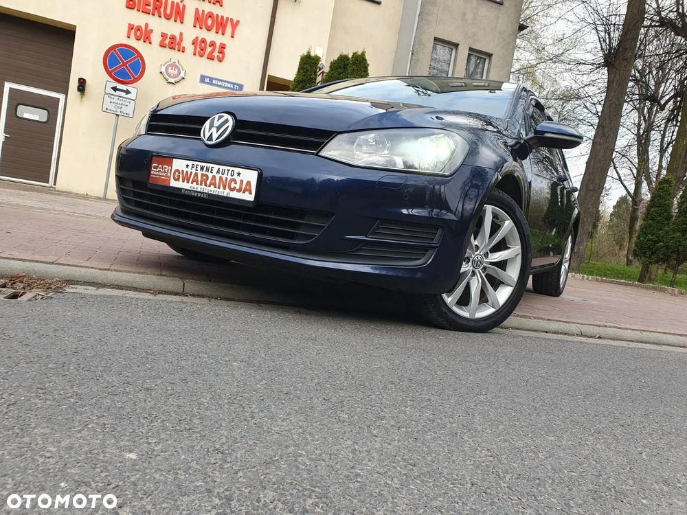 Volkswagen Golf - 28