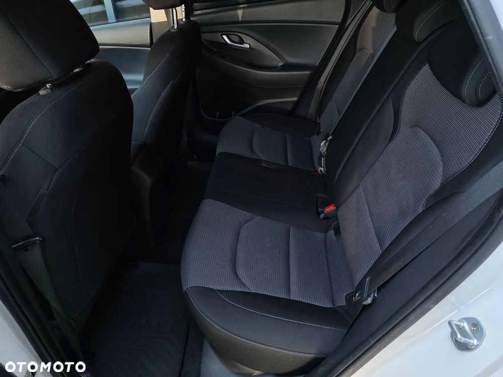 Hyundai i30 1.4 Comfort - 16