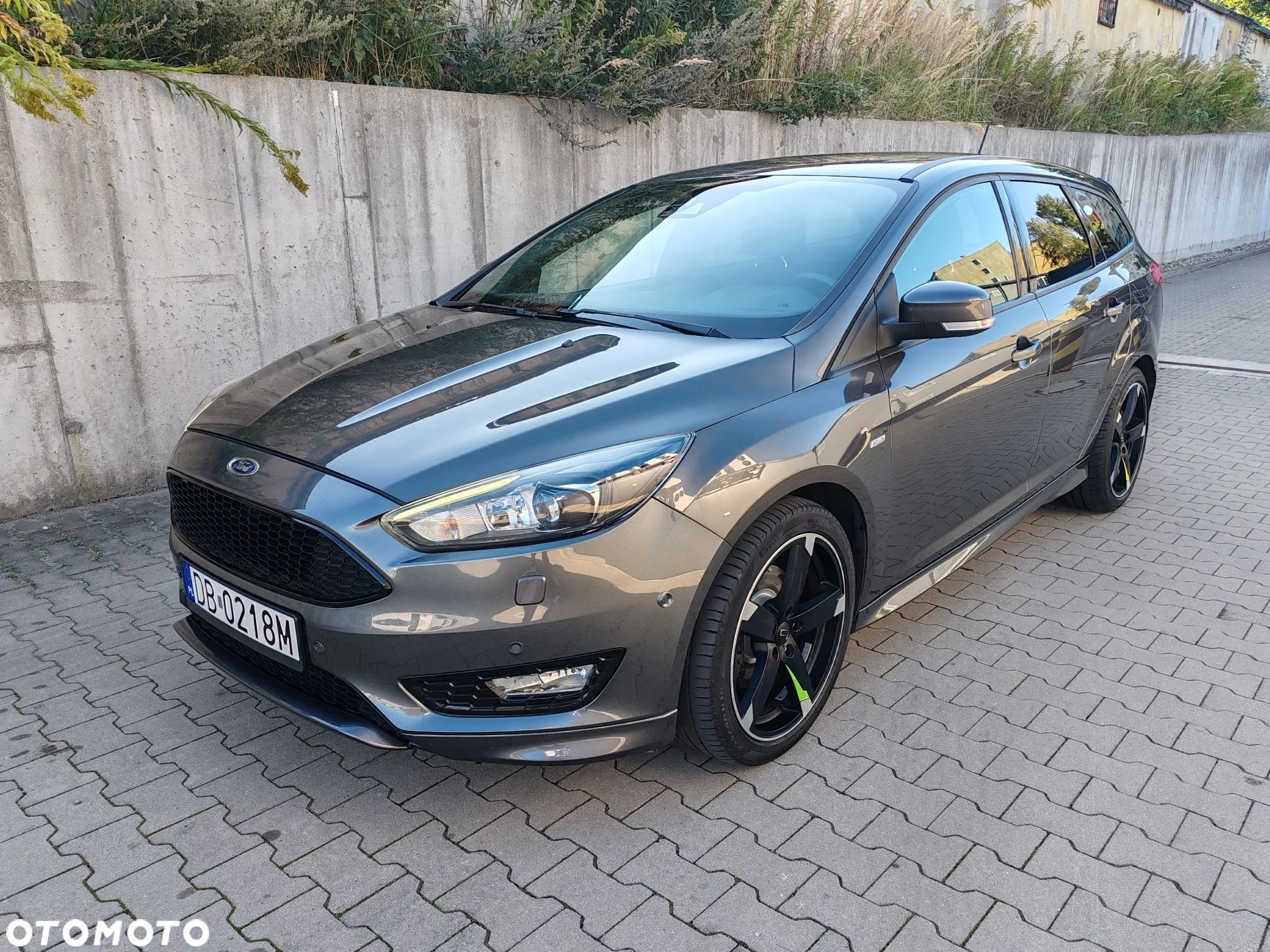 Ford Focus 1.5 EcoBoost ST-Line Business - 1