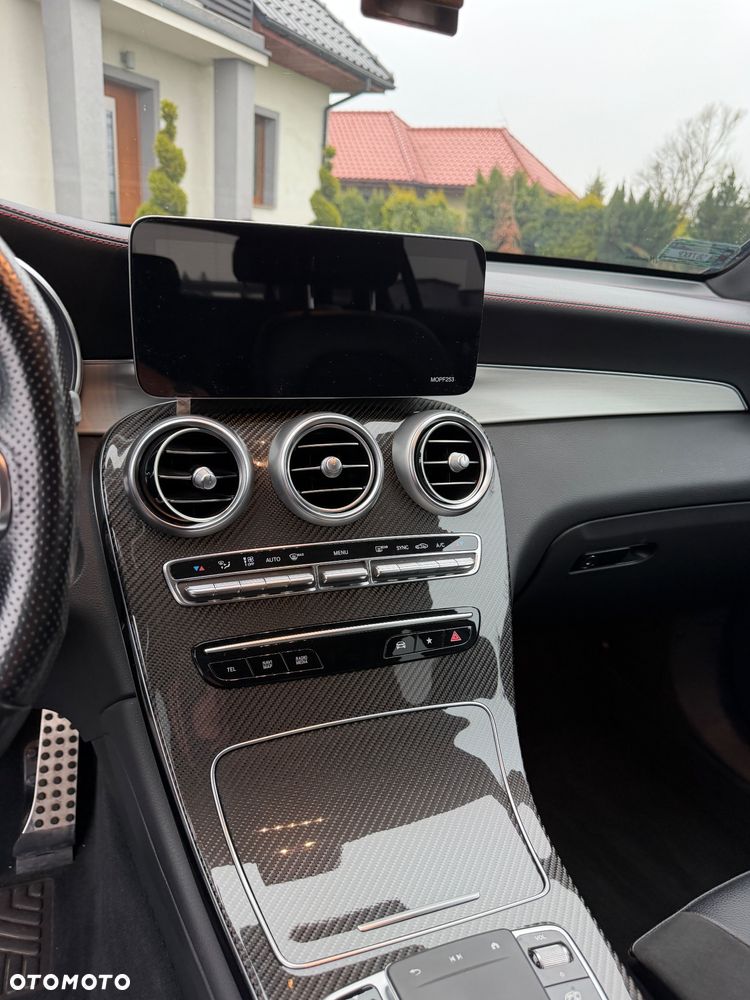 Mercedes-Benz GLC - 15