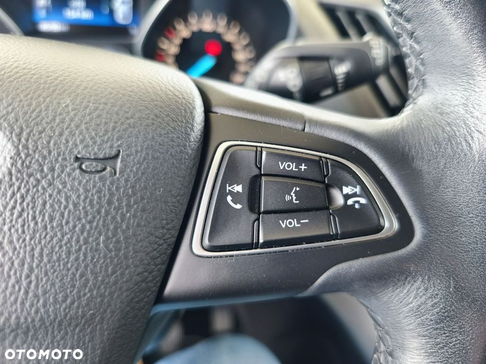 Ford Kuga 1.5 EcoBoost 2x4 SYNC - 27