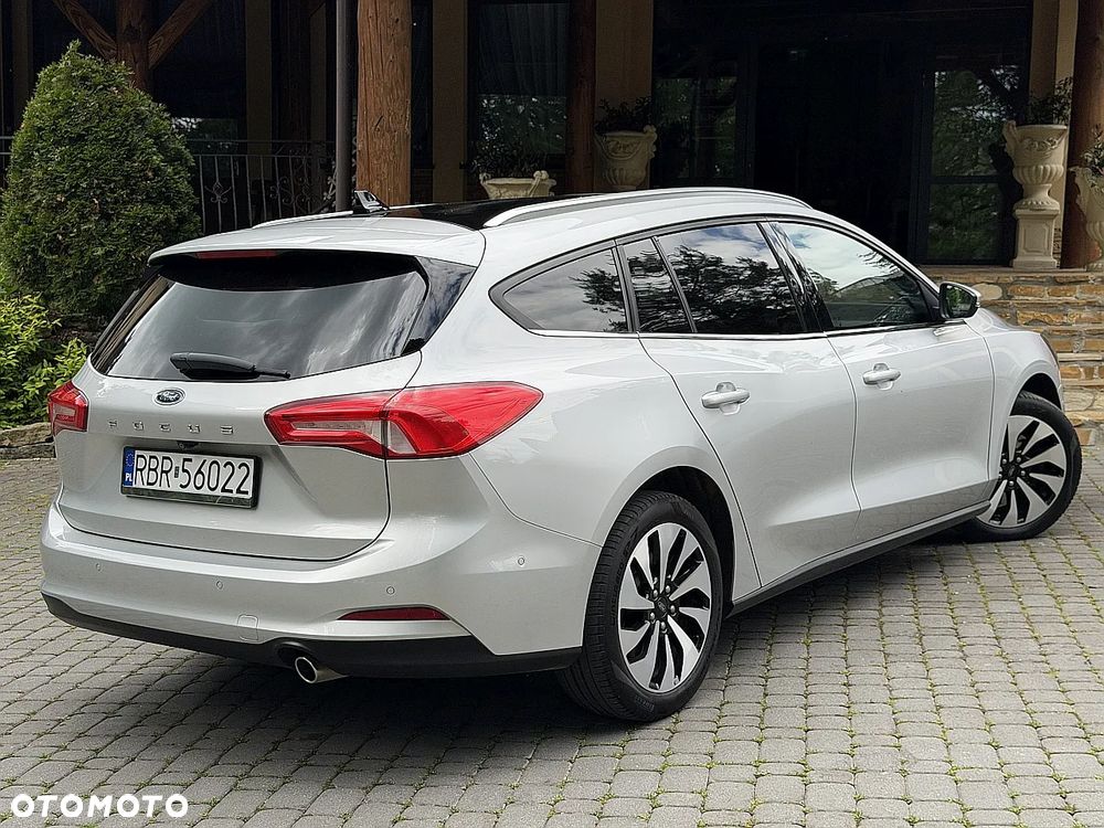 Ford Focus 1.5 EcoBlue Start-Stopp-System TITANIUM DESIGN - 13