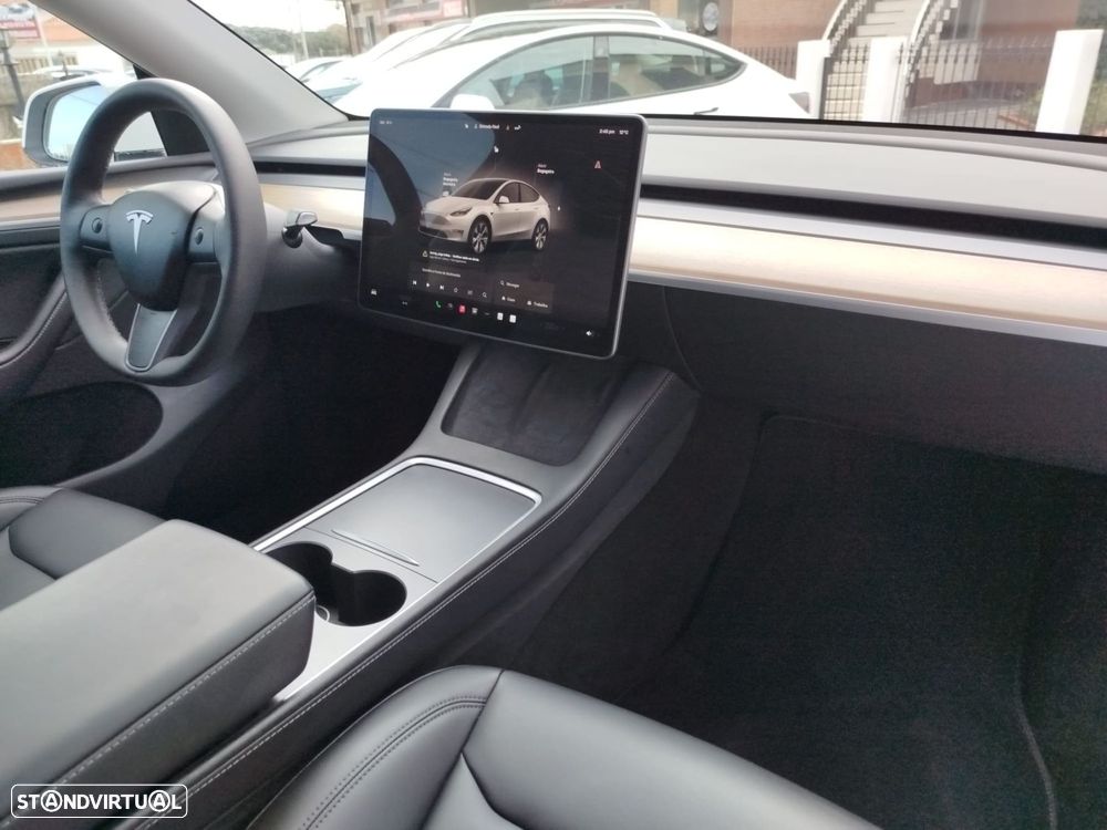 Tesla Model Y Tração Traseira - 23