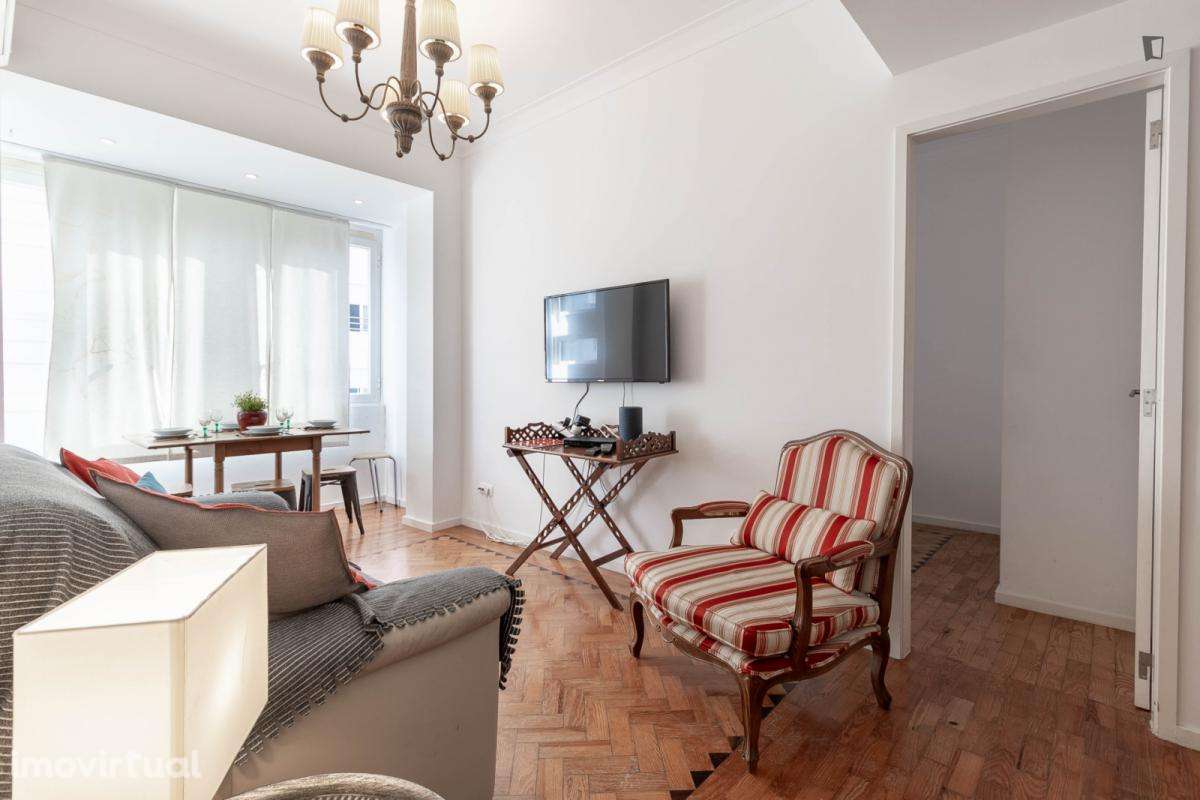Apartamento com 2 quartos - localizado em Campo de Ourique Lisbon - Grande imagem: 4/24