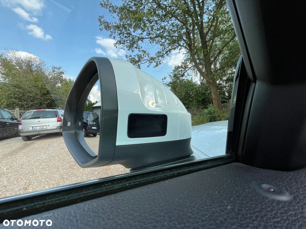 Audi A4 Avant 2.0 TDI Sport S tronic - 12