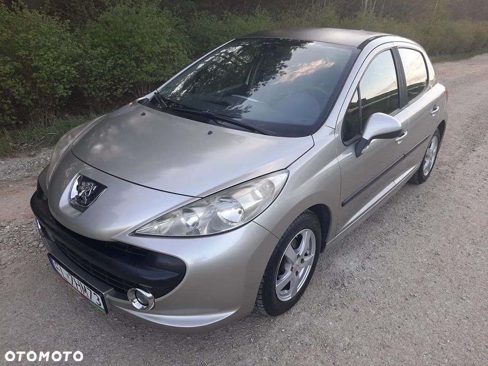 Peugeot 207 - 2