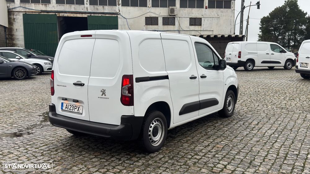 Peugeot Partner 1.5hdi 3 lugares 2021 nacional - 4