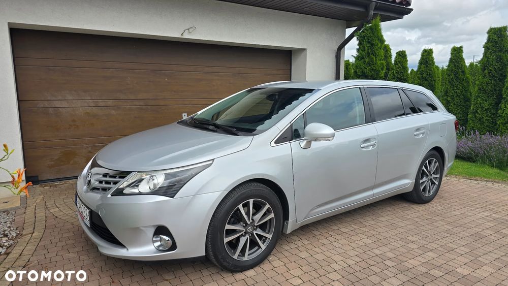 Toyota Avensis - 3