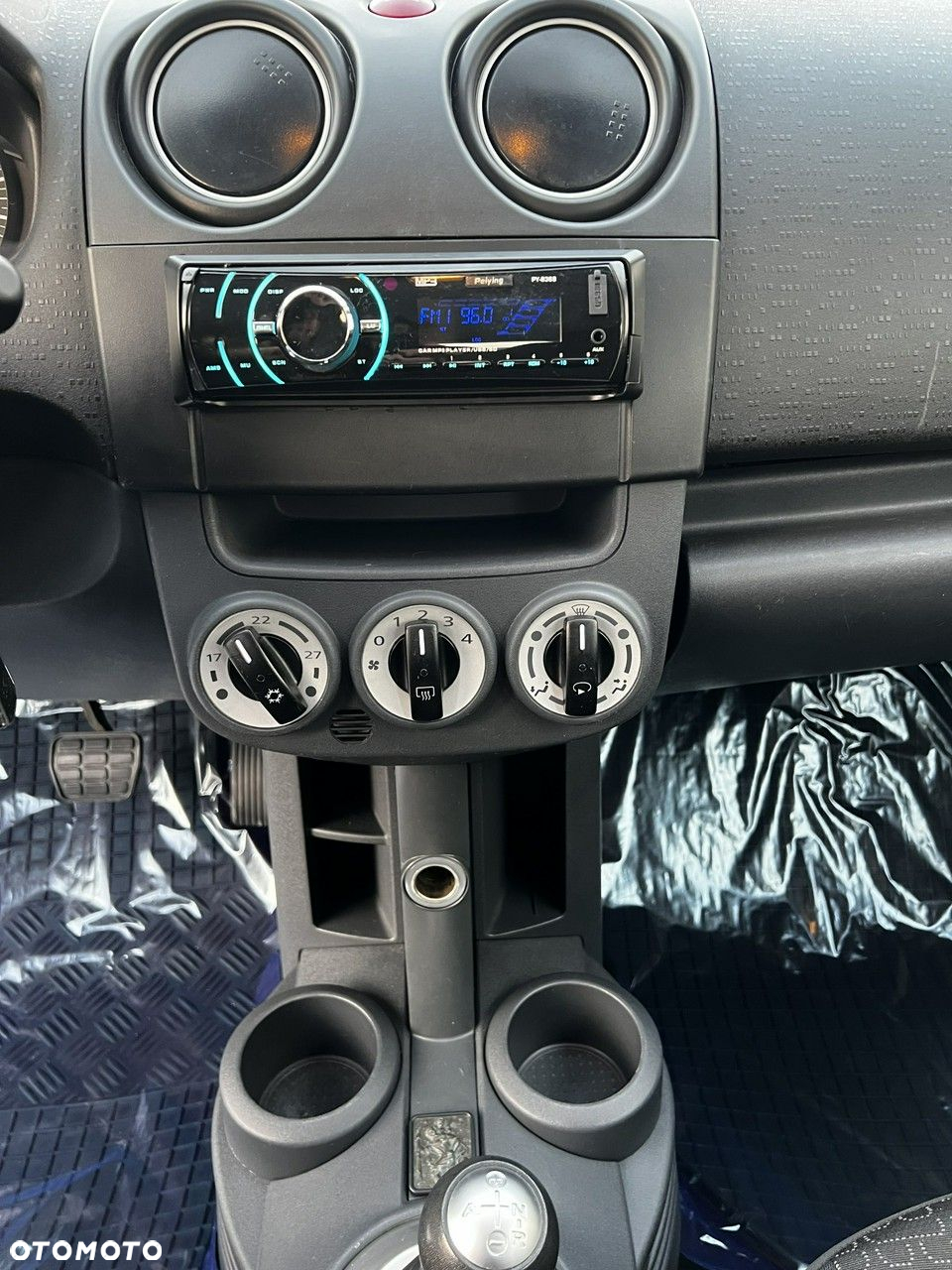 Mitsubishi Colt 1.3 Intense - 19