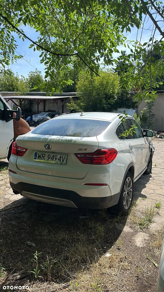 BMW X4 xDrive20d xLine - 3