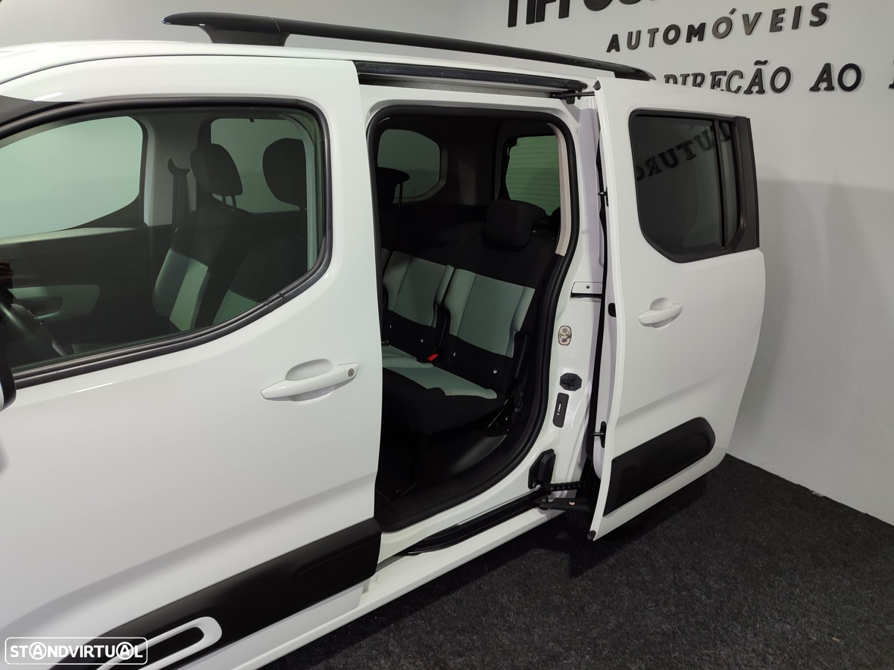 Citroën Berlingo 1.5 BlueHDi M Shine Pack - 6