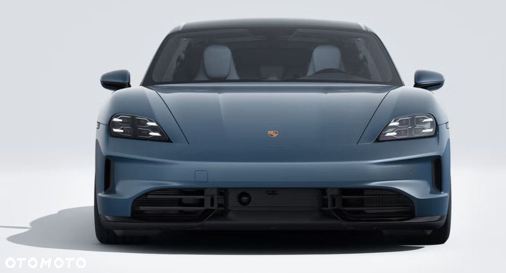 Porsche Taycan - 7