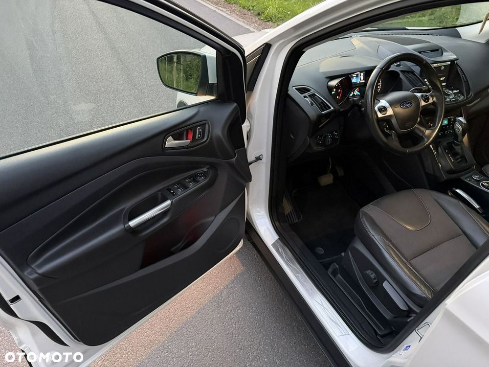 Ford Kuga - 18