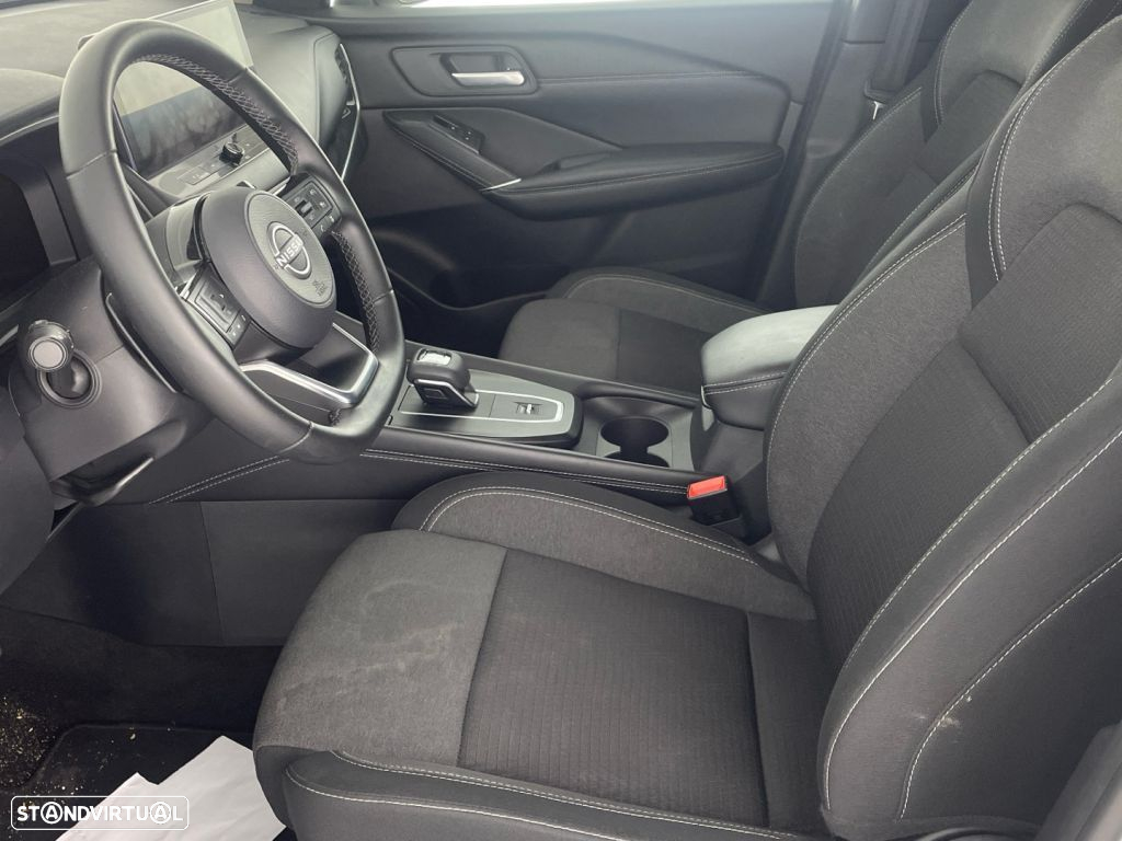 Nissan Qashqai 1.3 DIG-T N-Connecta LED+TT Xtronic - 11