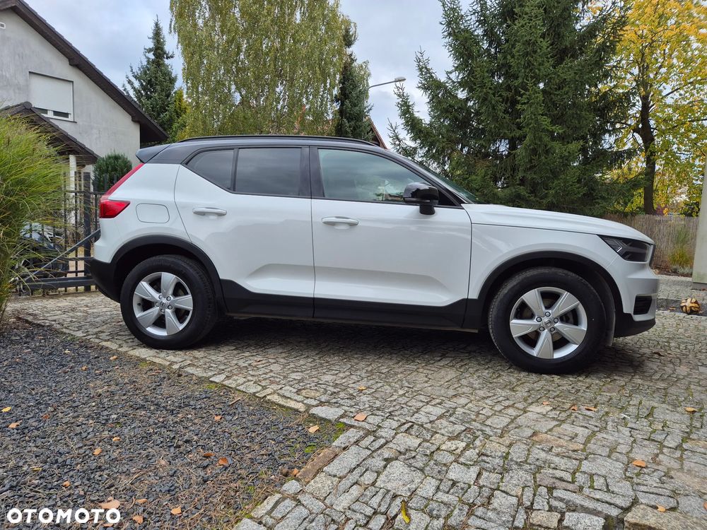Volvo XC 40 T3 Momentum Core - 12