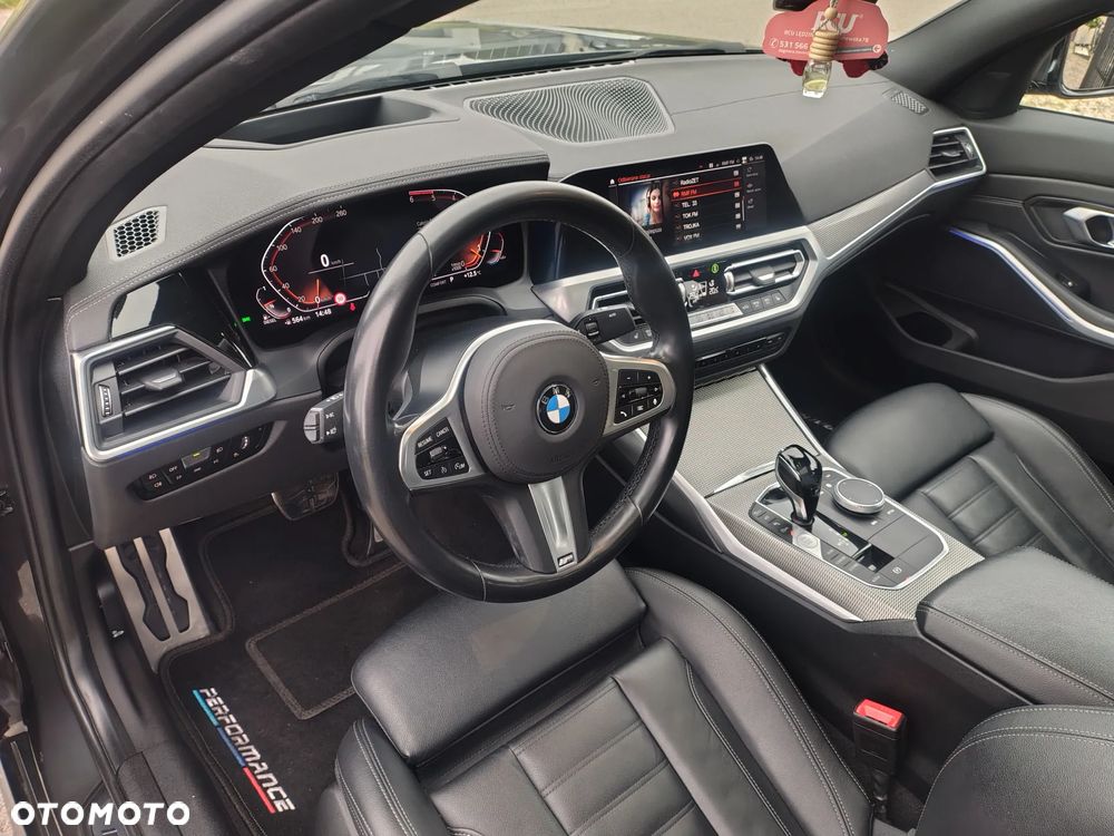 BMW Seria 3 320d M Sport Shadow sport - 11