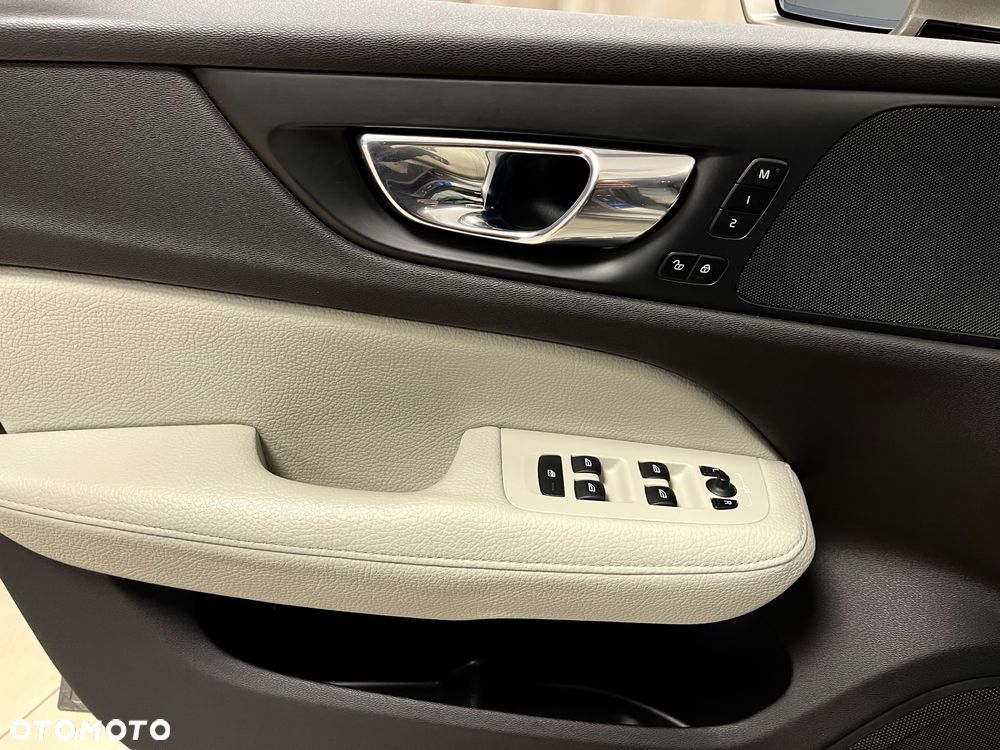 Volvo V60 D4 Inscription - 22